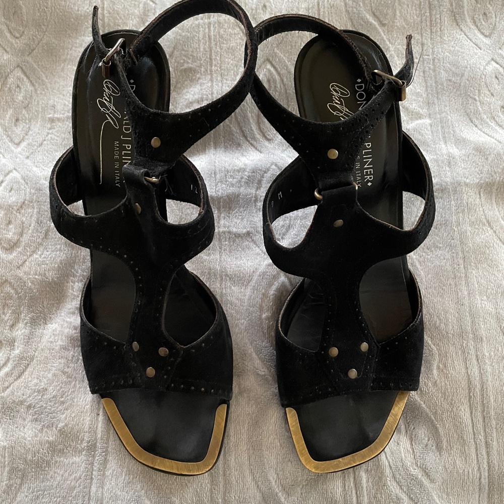 Donald J. Pliner Heels